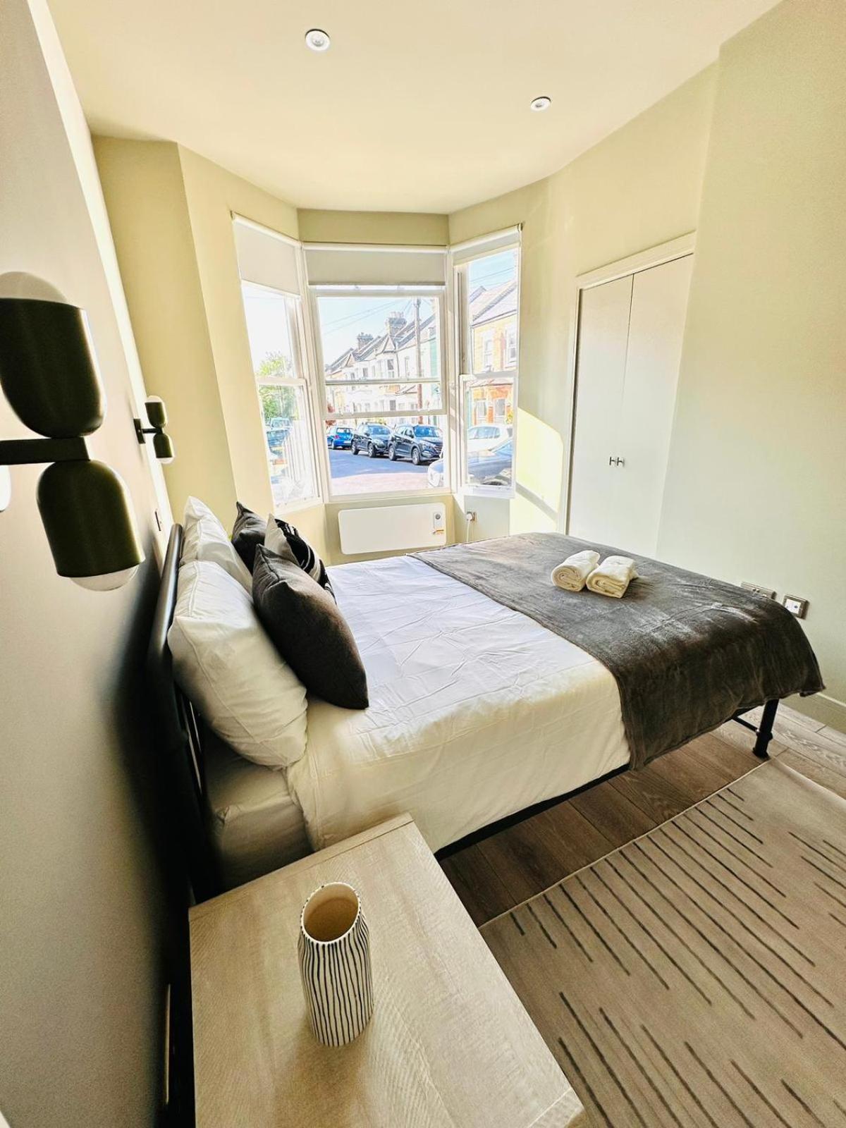 London Boutique Ensuite Room Like Hotel المظهر الخارجي الصورة